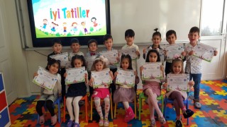 Milas Belediyesi Çocuk Oyun Evi’nde Karne Heyecanı